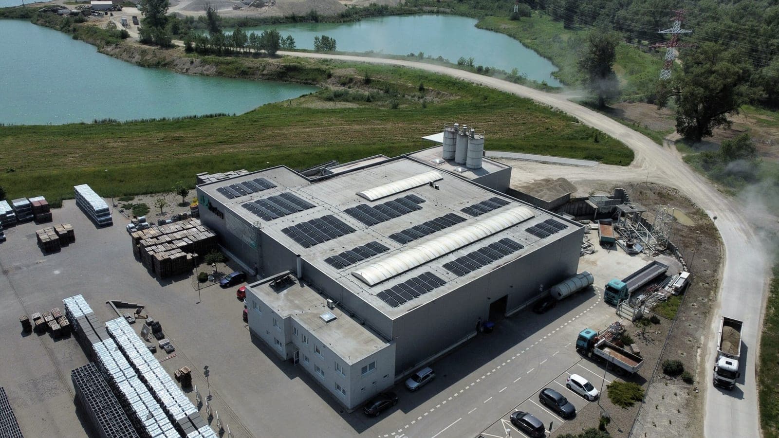 AZ Beton, Kočovce, 99.2 kWp (1/5)