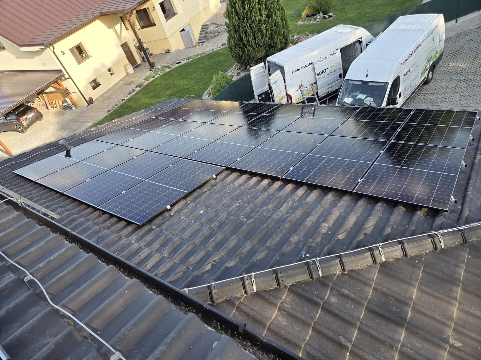 Farma Bardy resort, Jasenové, 17.1 kWp (1/5)