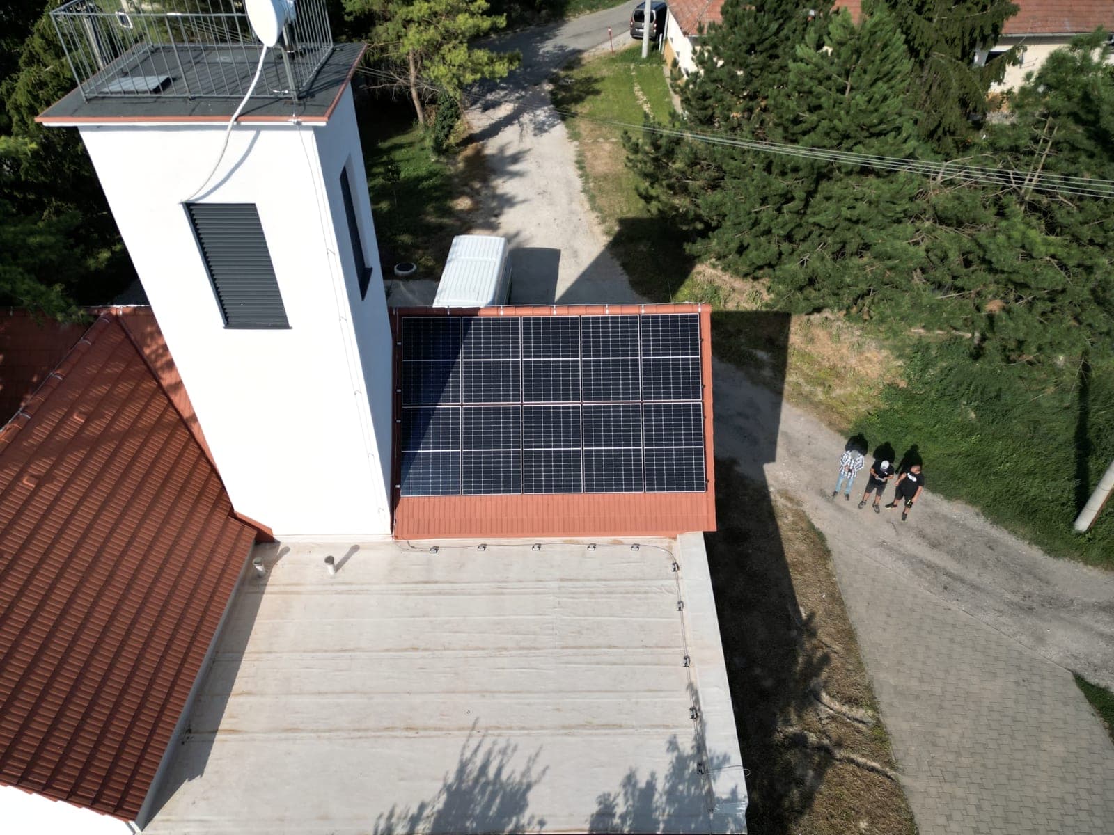 JOMAKSTAV, Mojmírovce, 4.2 kWp (1/3)