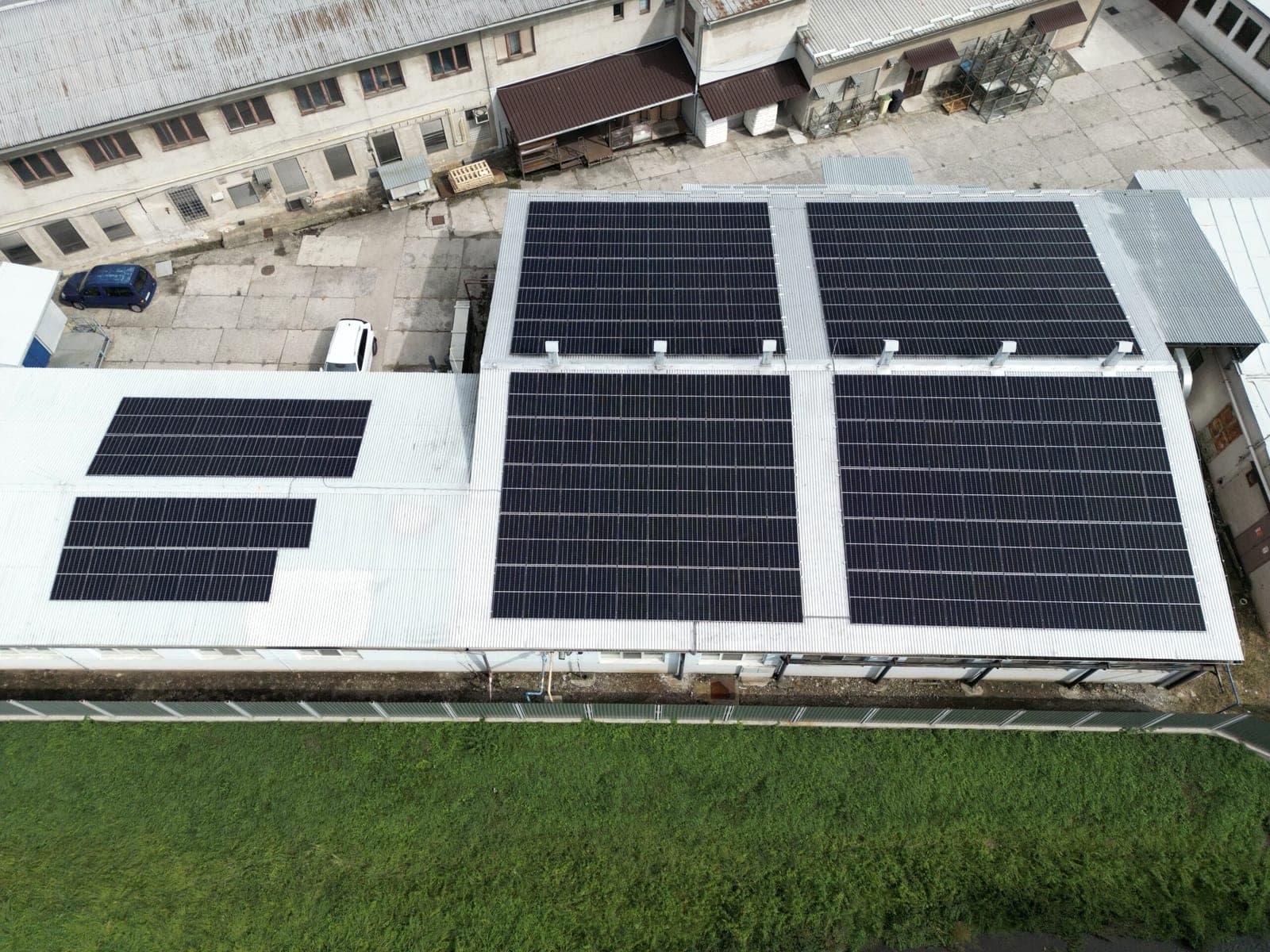 K-Plast, Nová Baňa, 99.6 kWp (1/7)