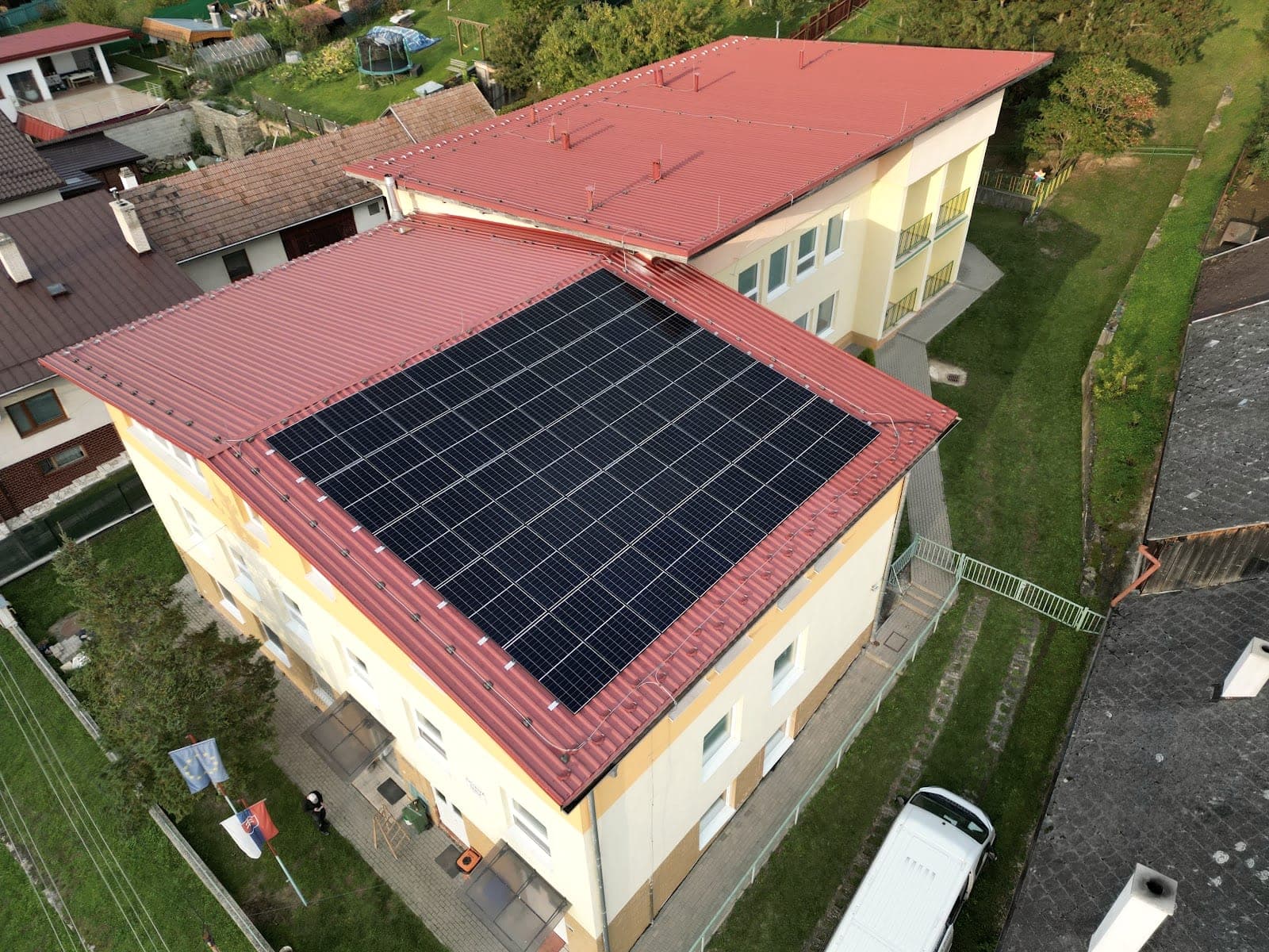 Materská škola Iliašovce, Iliašovce, 32.7 kWp (1/5)