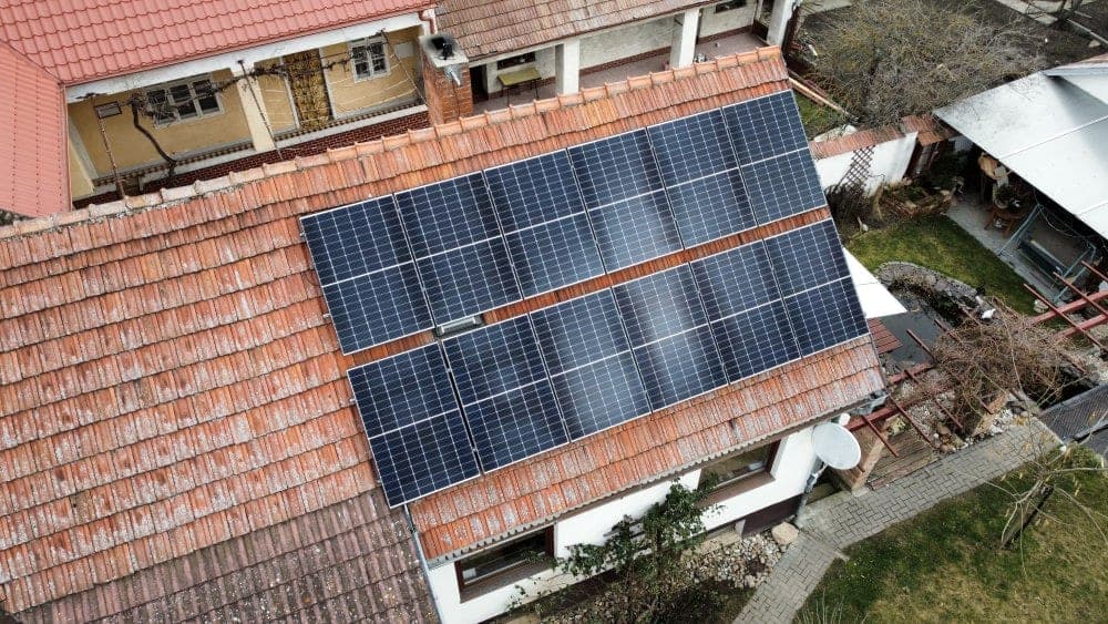Family home Hoste, Hoste, 4.9 kWp (1/3)