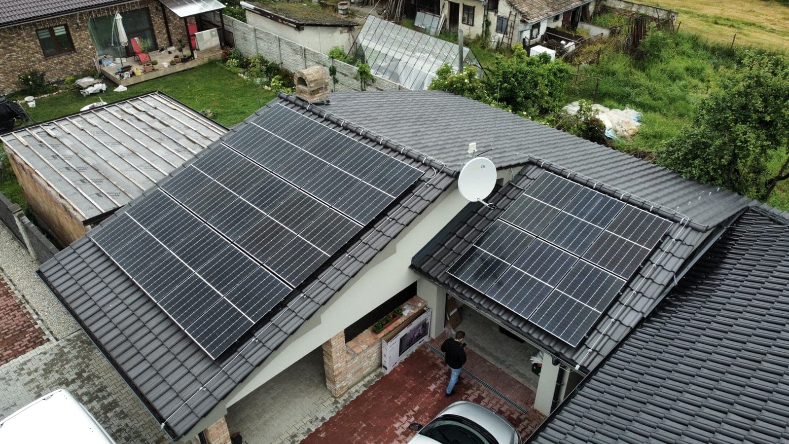 Family home Tešedíkovo, Tešedíkovo, 9.8 kWp (1/3)